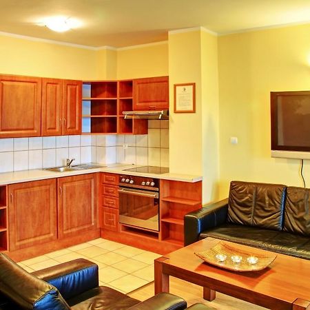 Apartamenty & Restauracja Janus اوك المظهر الخارجي الصورة